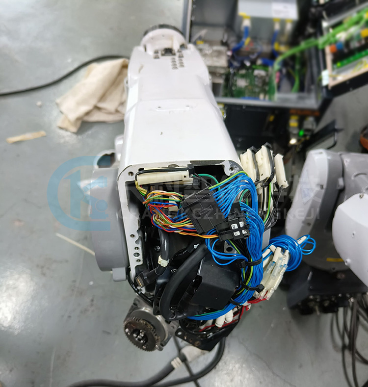 維修那智機(jī)器人MZ04、MZ07